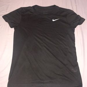 Black Nike Tee , S